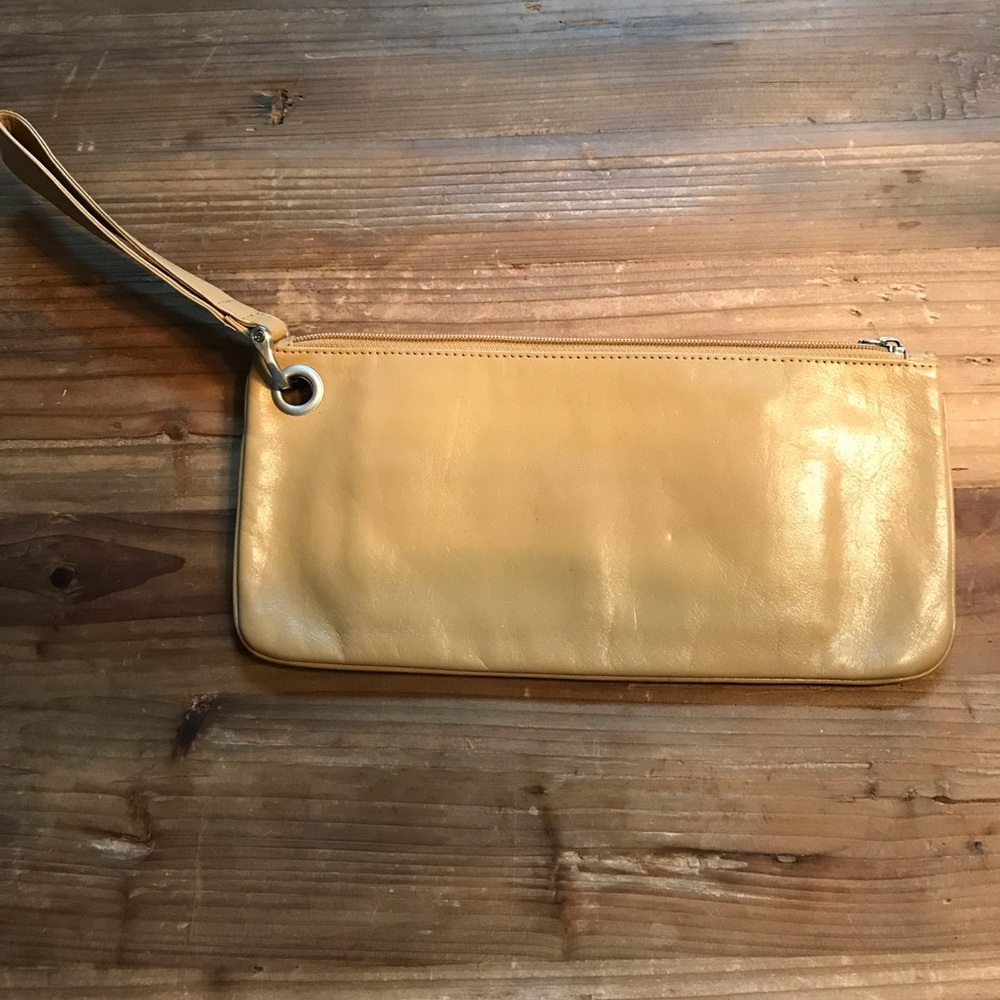 HOBO clutch